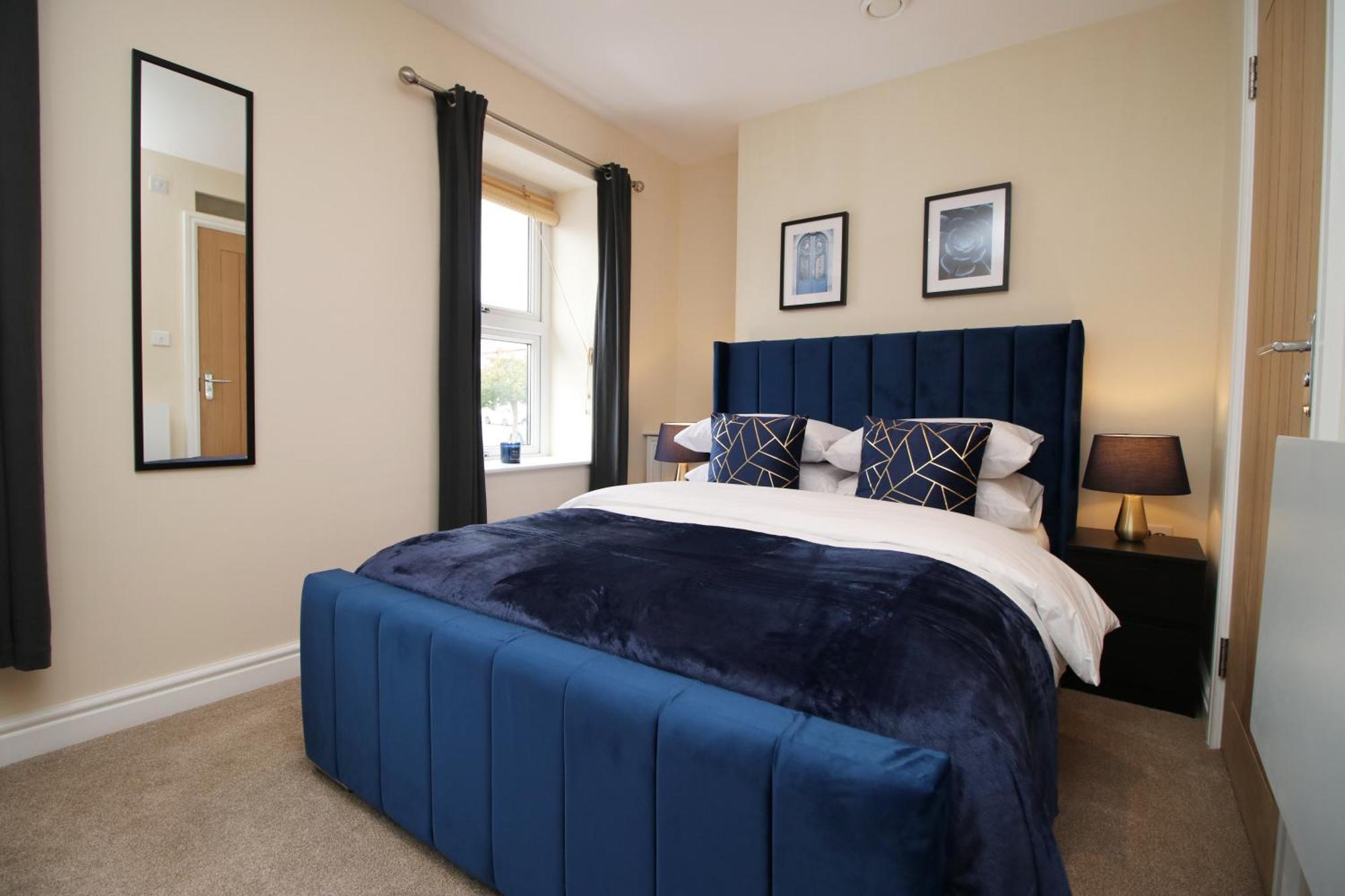 Luxury 4 Bedroom 4 Ensuite Home In Penarth Cardiff Exterior foto
